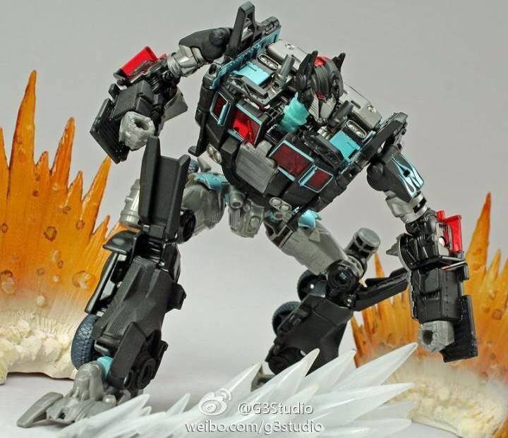 New, High Quality Images of Nemesis Prime and Grimlock- Sold Out